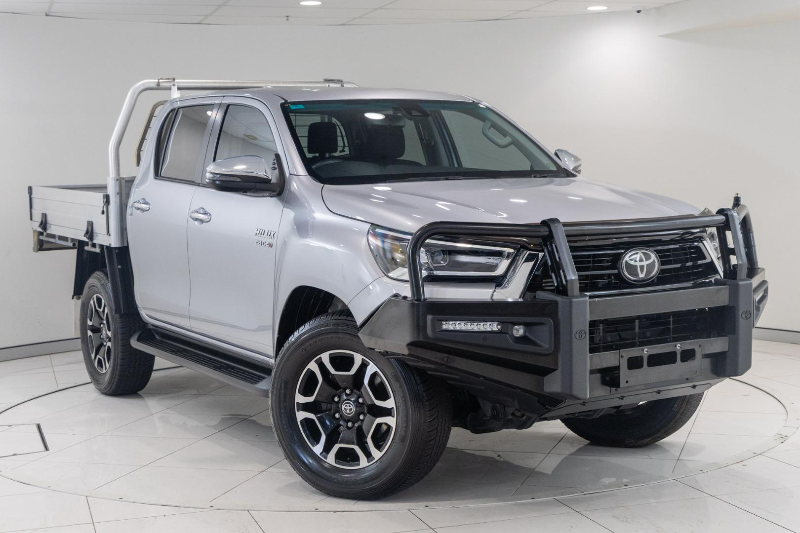 Image of 2023 Toyota HILUX SR5