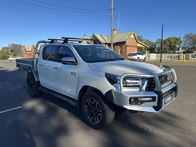 Image of 2021 Toyota Hilux SR5