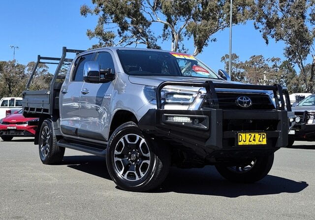 Image of 2022 Toyota Hilux 4x4 SR5