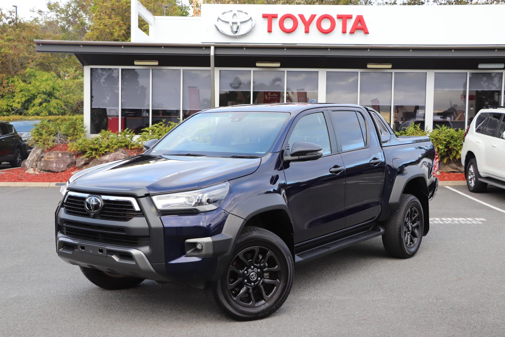 Image of 2023 Toyota Hilux 4x4 Rogue