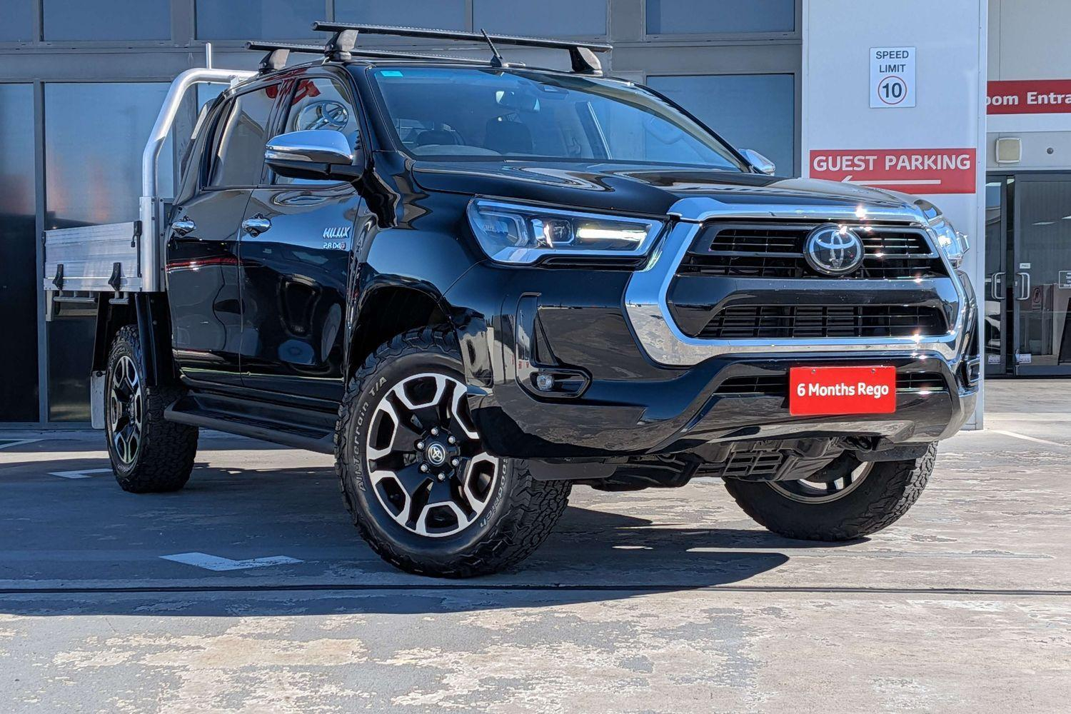 Image of 2021 Toyota Hilux SR5