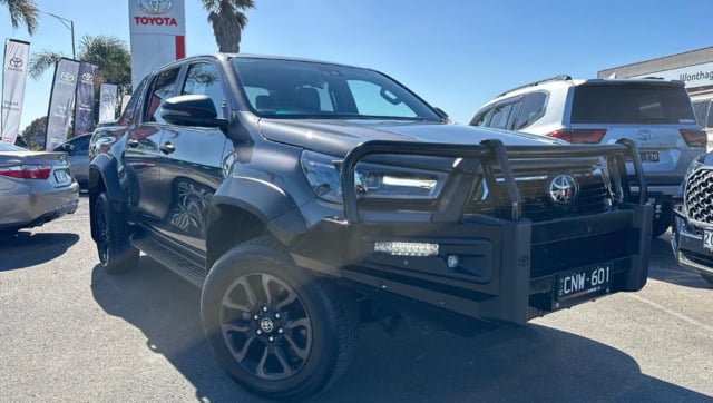Image of 2023 Toyota Hilux 4x4 Rogue