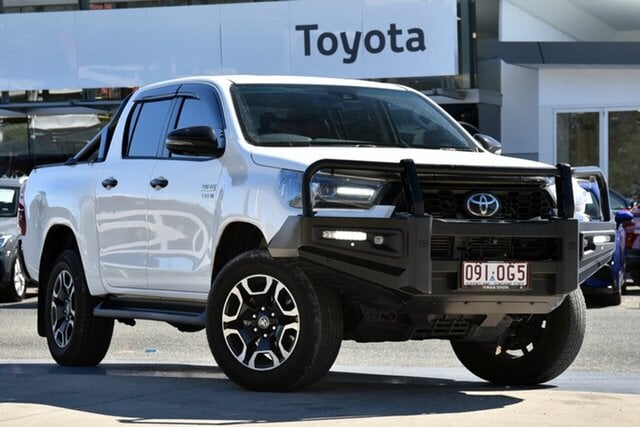 Image of 2025 Toyota HILUX SR5
