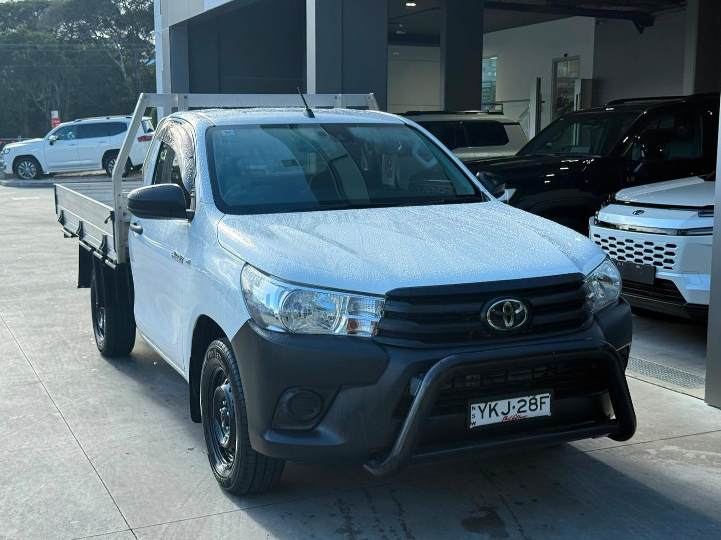 Image of 2020 Toyota HiLux 4x2 Workmate