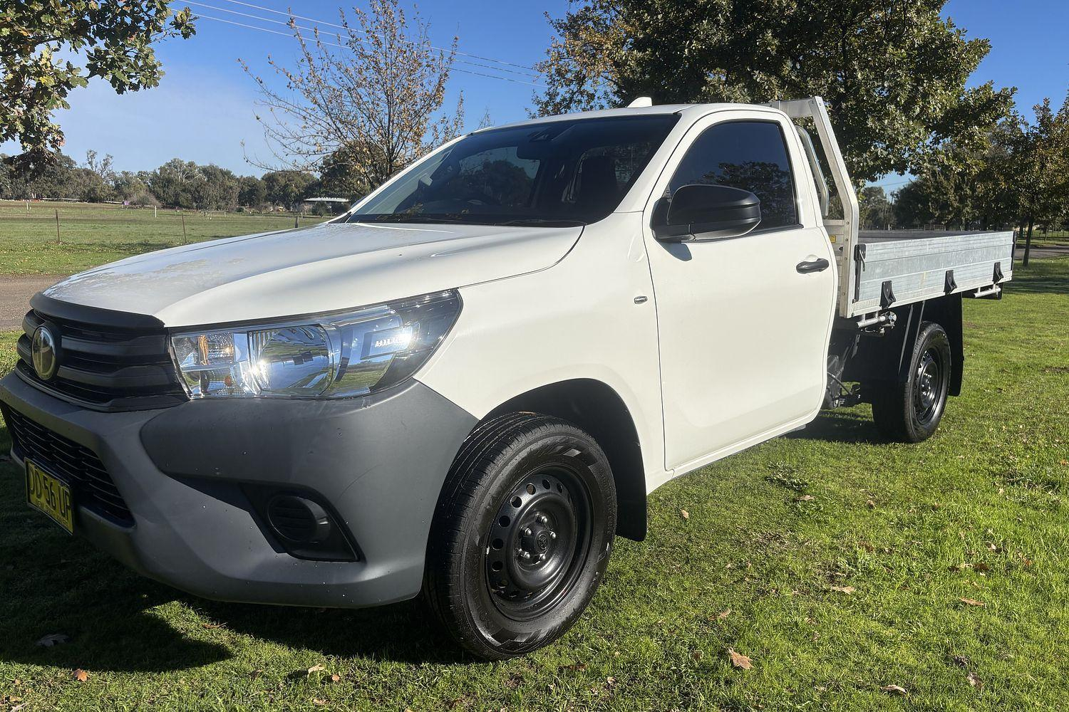 Image of 2022 Toyota Hilux 4x2 Workmate