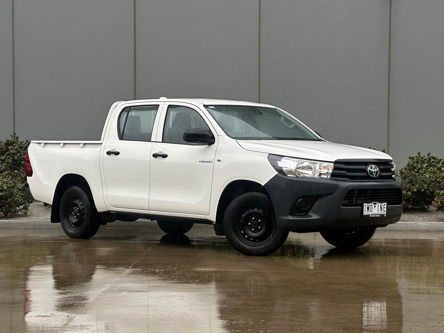 Image of 2022 Toyota Hilux 4x2 Workmate