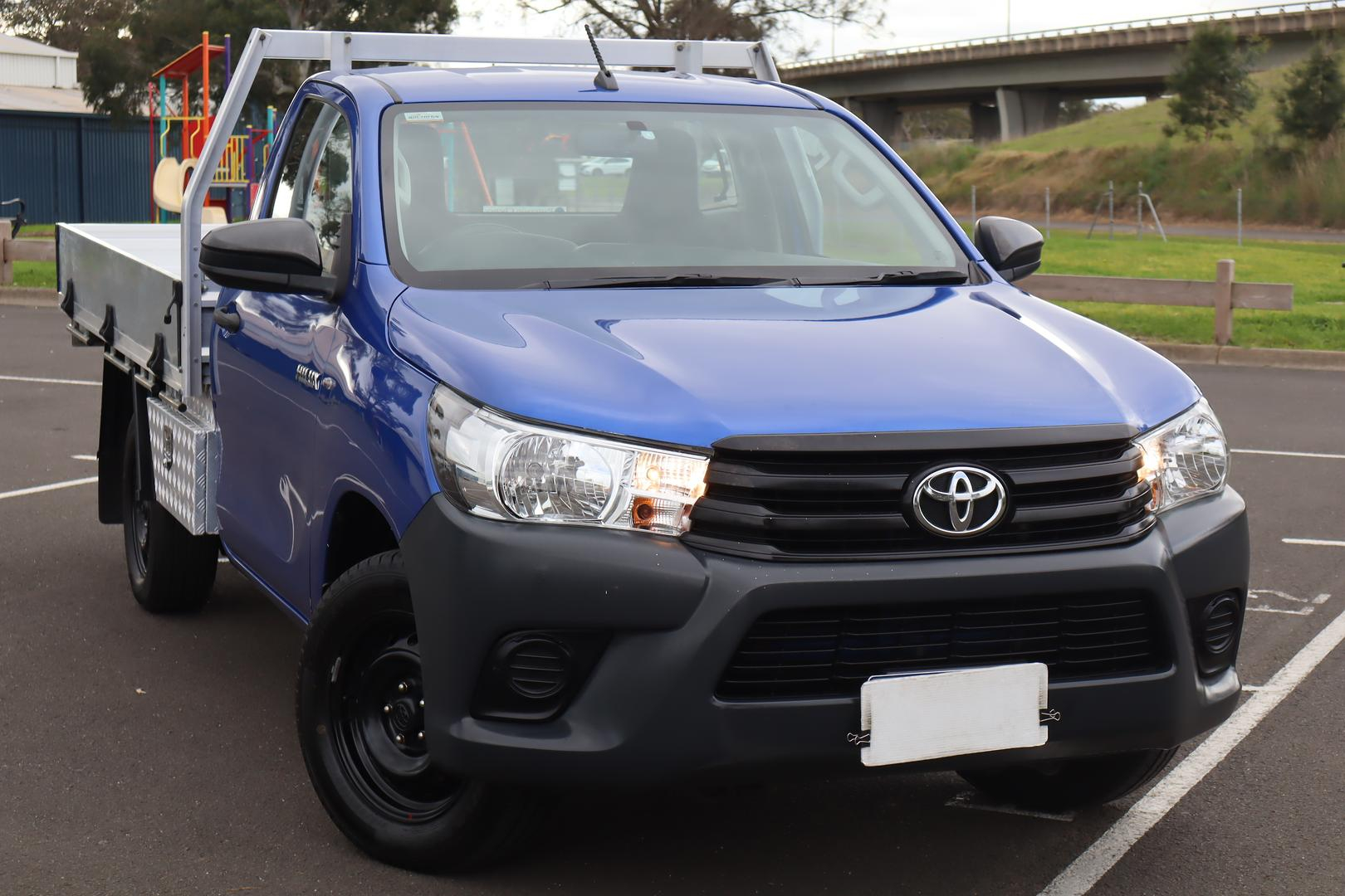 Image of 2019 Toyota Hilux 4x2 Workmate