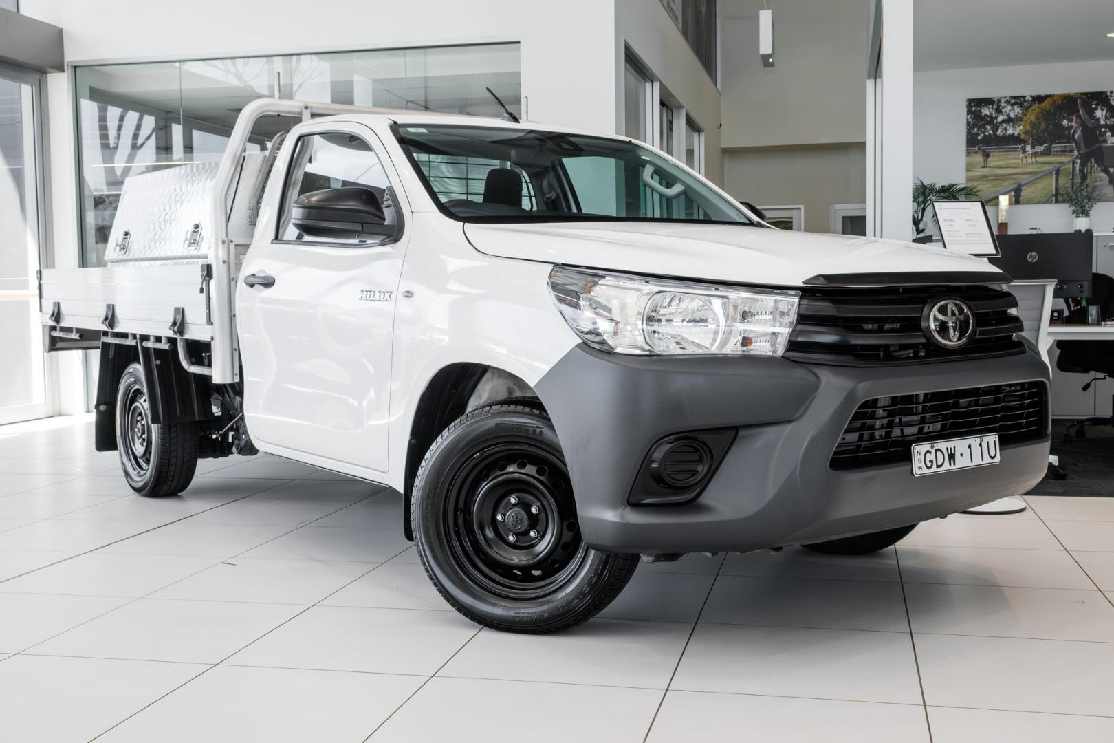 Image of 2020 Toyota HILUX Workmate