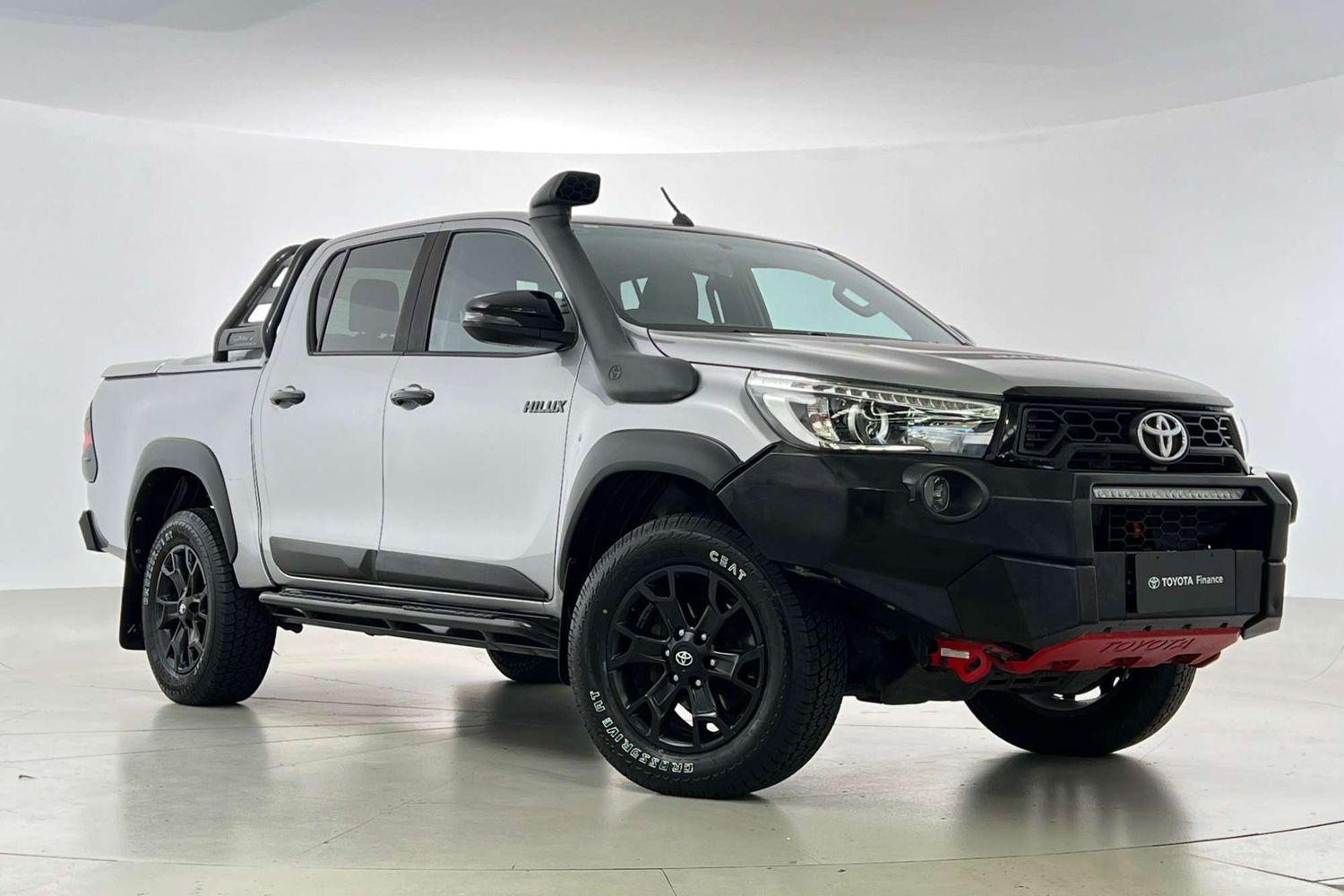 Image of 2019 Toyota Hilux 4x4 Rugged X