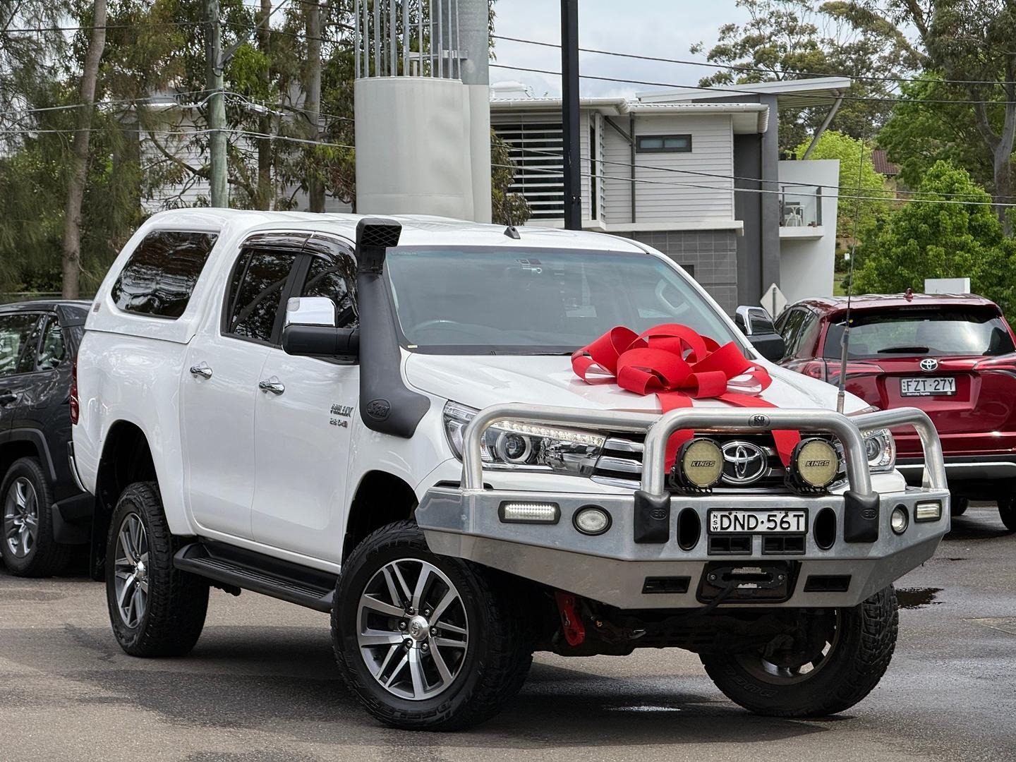 Image of 2017 Toyota Hilux SR5