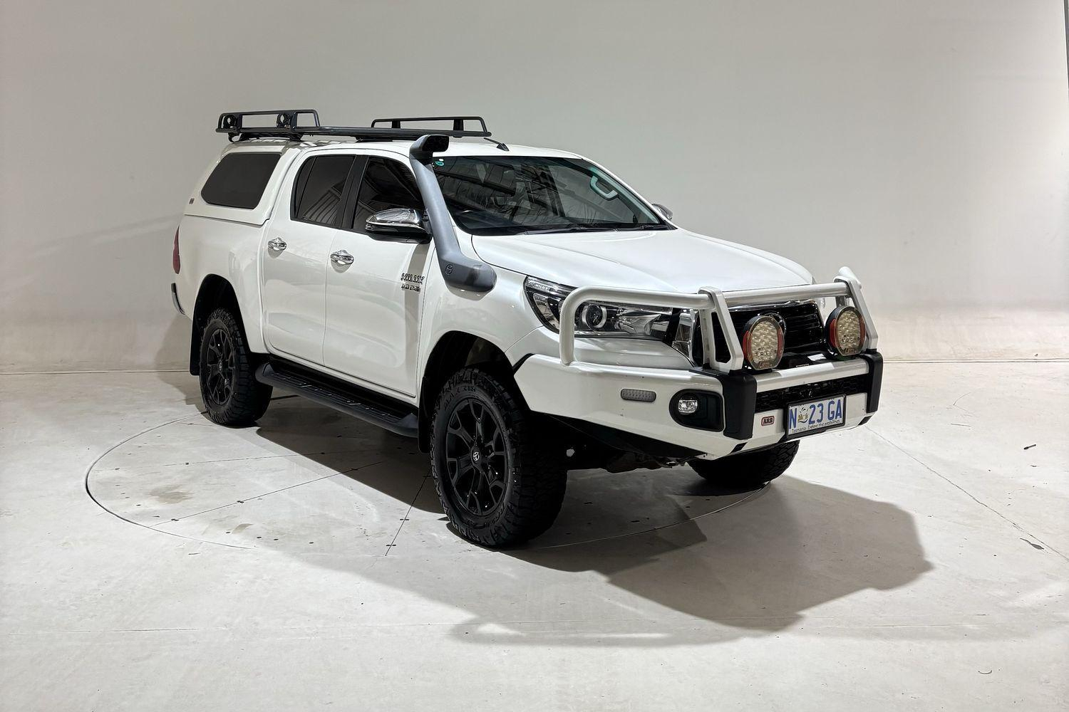 Image of 2018 Toyota Hilux SR5