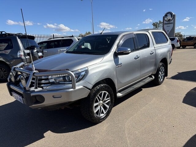 Image of 2016 Toyota Hilux SR5