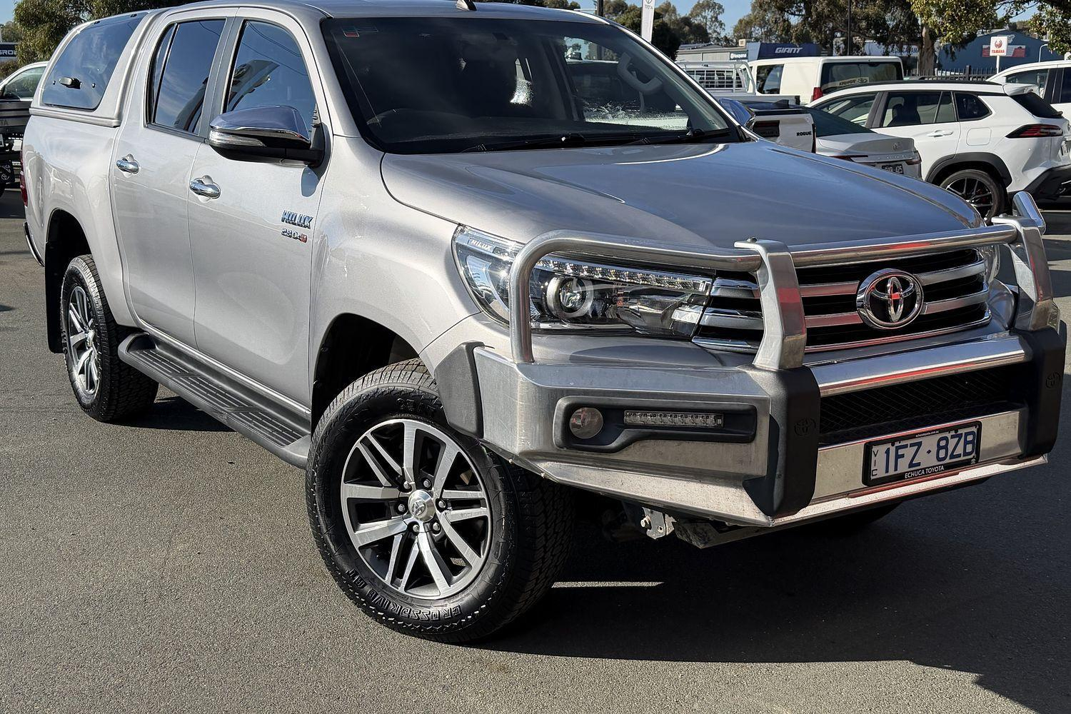 Image of 2016 Toyota Hilux SR5