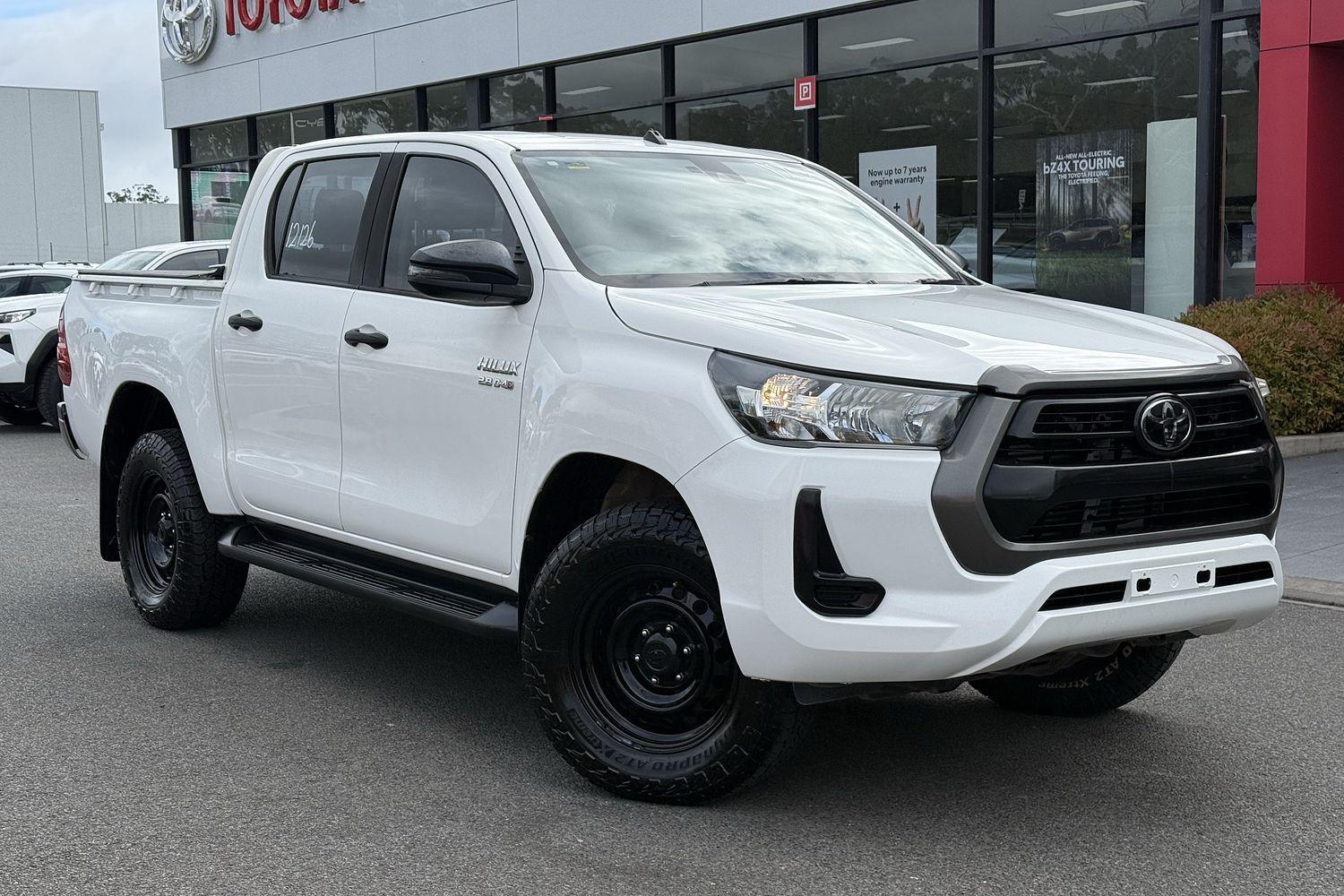 Image of 2020 Toyota Hilux SR