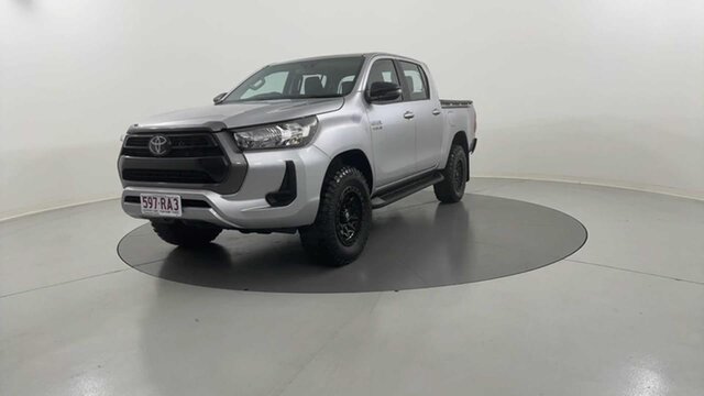 Image of 2023 Toyota Hilux 4x2 SR