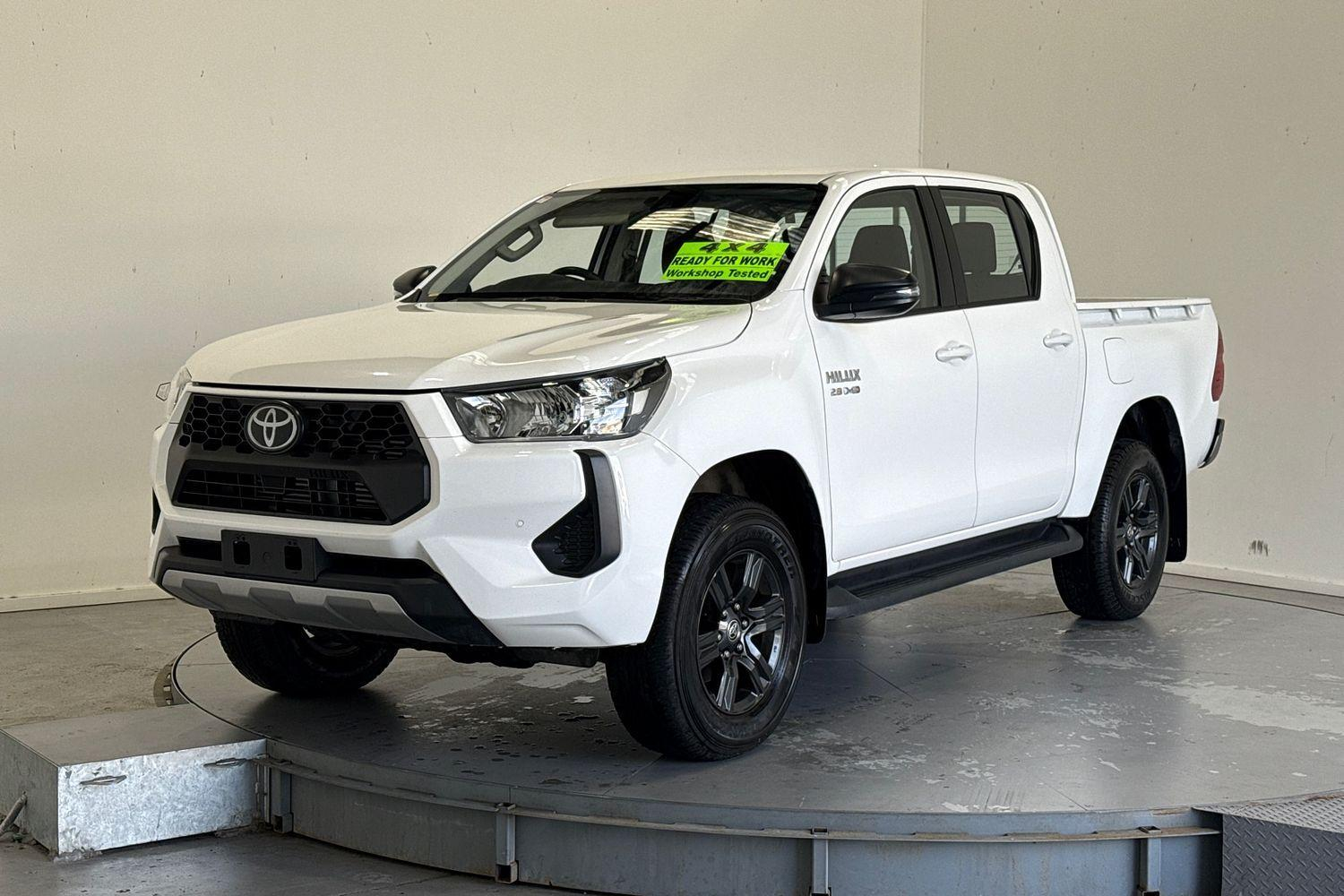 Image of 2025 TOYOTA Hilux SR