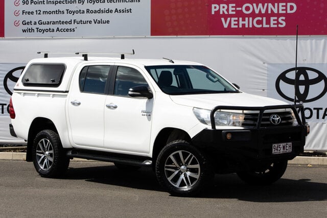 Image of 2015 Toyota Hilux SR