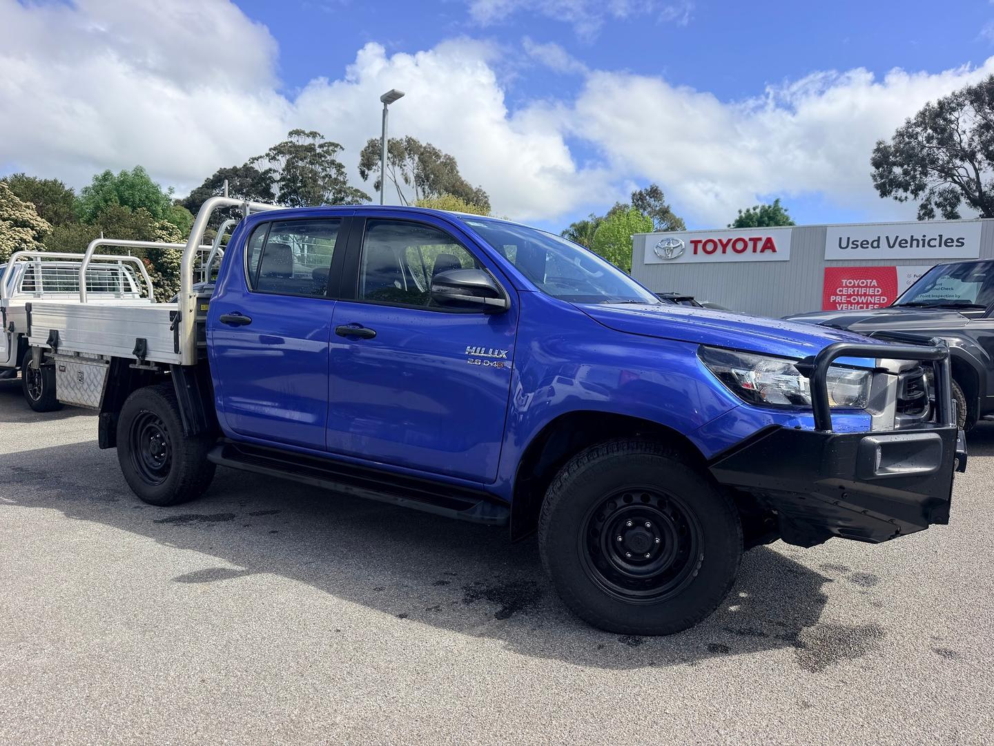 Image of 2022 Toyota Hilux 4x4 SR