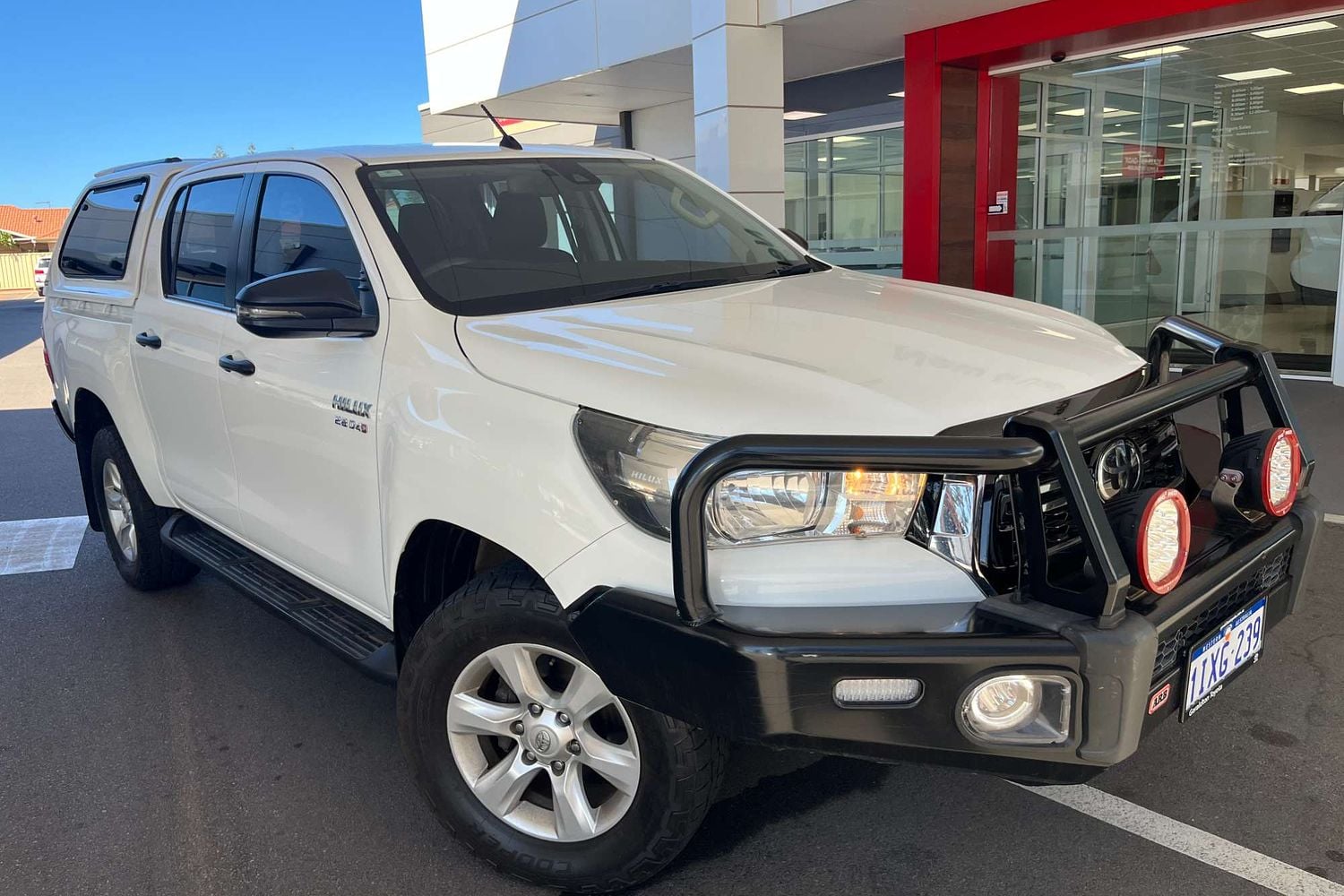 Image of 2019 Toyota Hilux SR