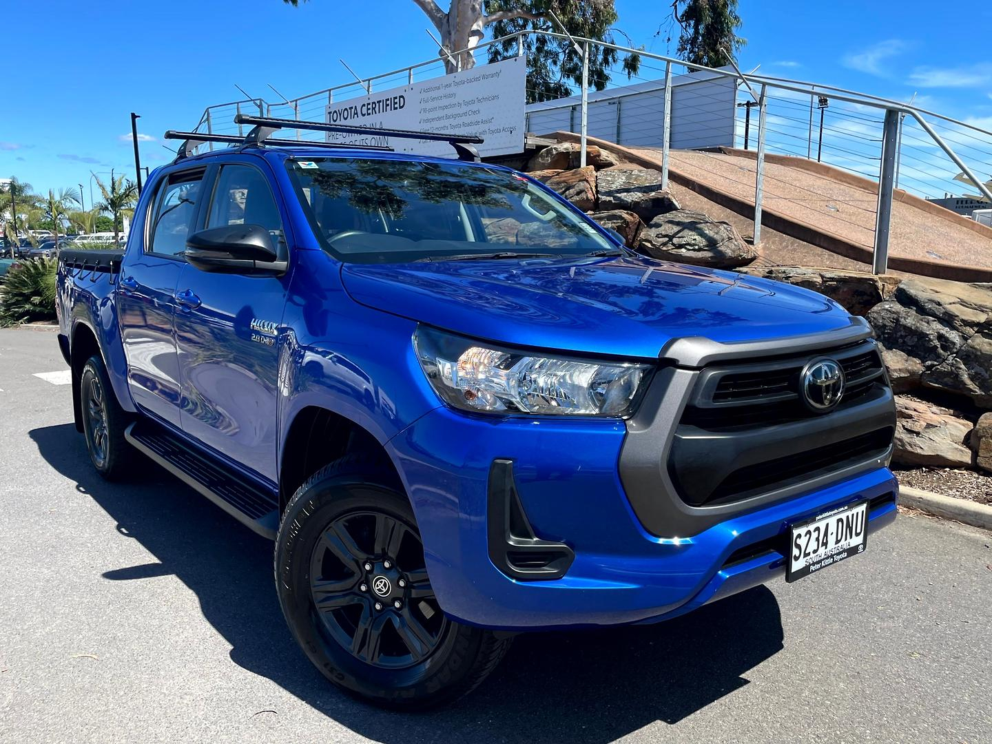 Image of 2023 Toyota Hilux SR