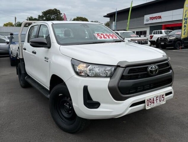 Image of 2022 Toyota Hilux 4x4 SR