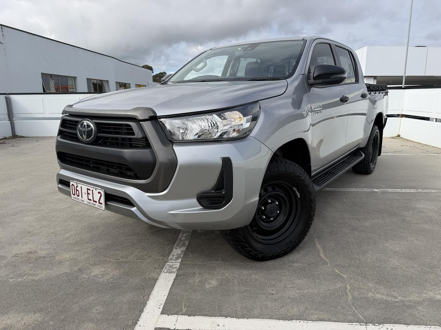 Image of 2022 Toyota Hilux SR