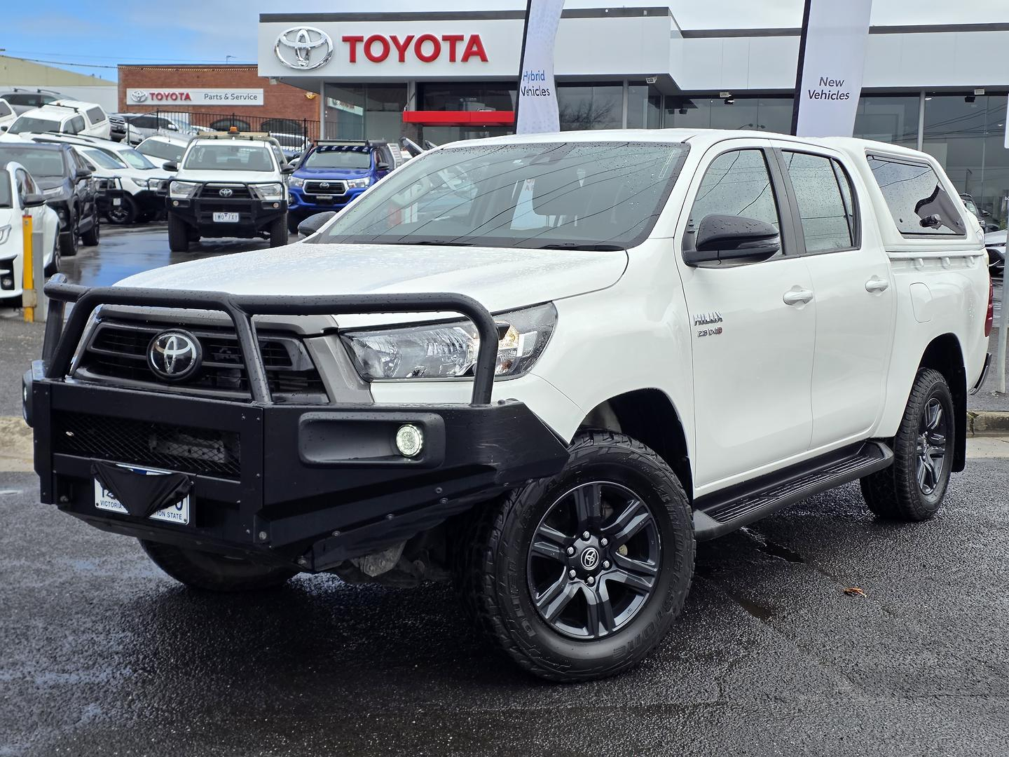 Image of 2022 Toyota Hilux SR
