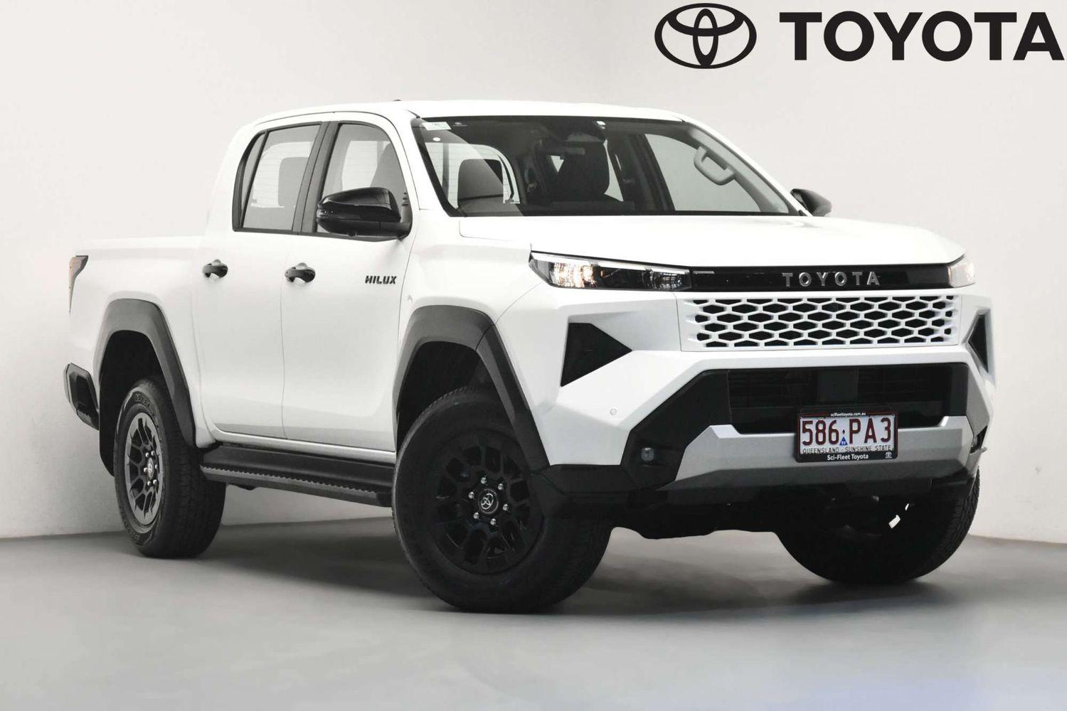 Image of 2025 Toyota Hilux 4x4 SR