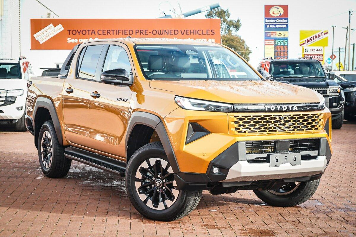 Image of 2026 Toyota Hilux 4x4 SR5+