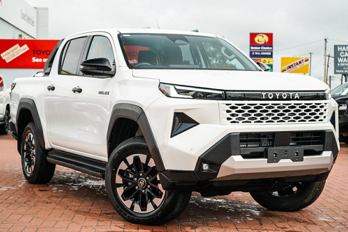 Image of 2025 Toyota Hilux 4x4 SR5