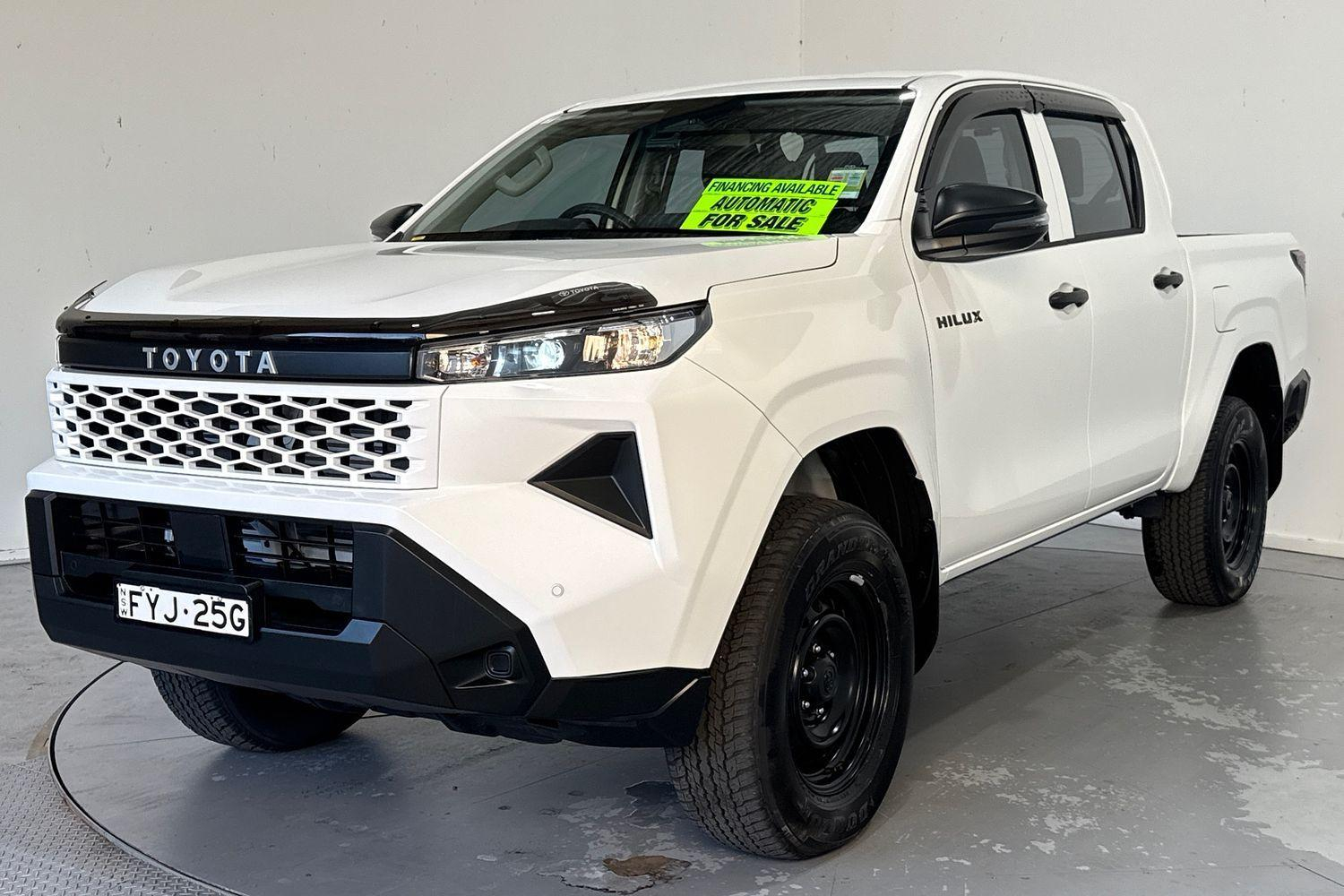 Image of 2025 TOYOTA Hilux 4x2 Workmate