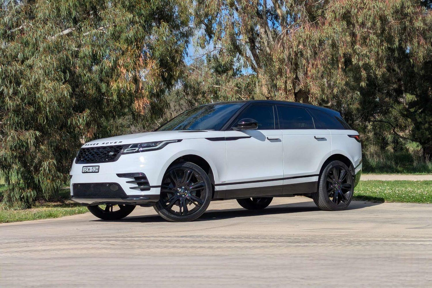 Image of 2020 LAND ROVER RANGE ROVER VELAR P250 R-Dynamic S
