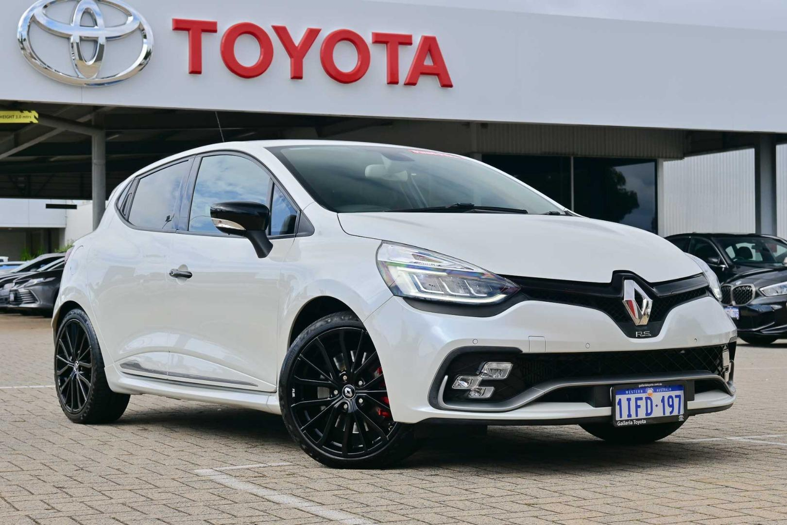 Image of 2017 RENAULT CLIO R.S. 220 Trophy
