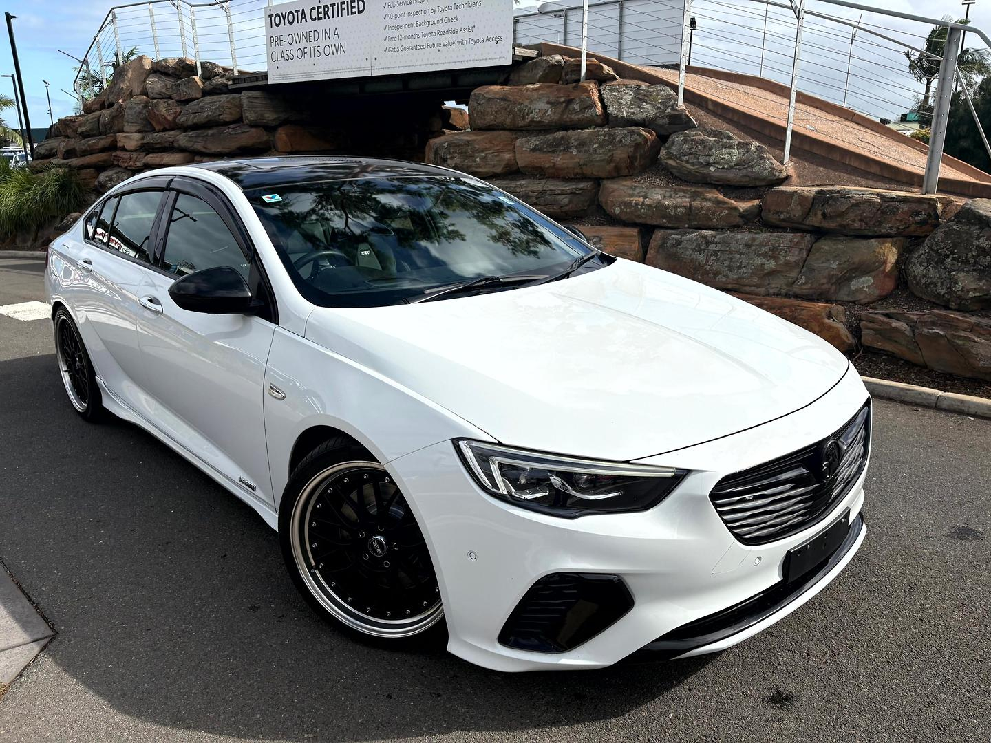 Image of 2018 Holden COMMODORE VXR