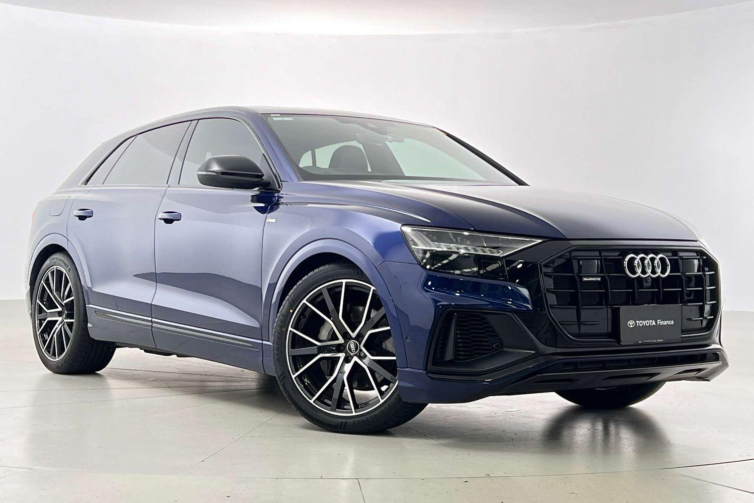 Image of 2022 AUDI Q8 50 TDI S line