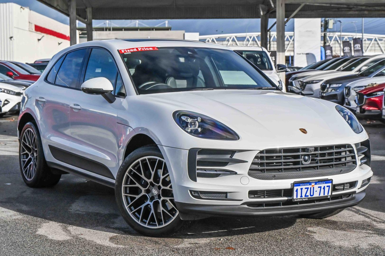 Image of 2019 PORSCHE MACAN Base