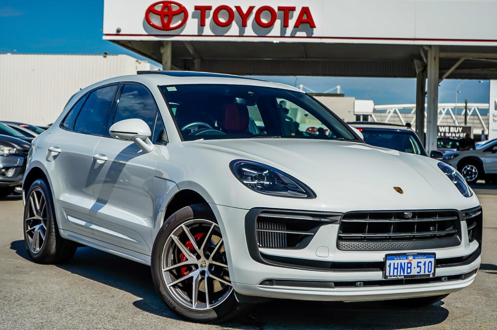 Image of 2022 PORSCHE MACAN S
