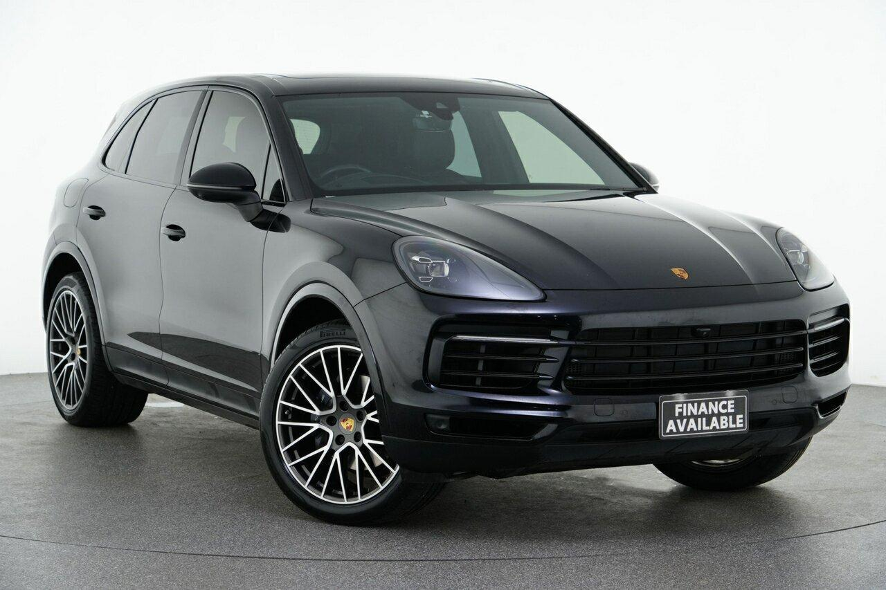 Image of 2020 PORSCHE CAYENNE Base
