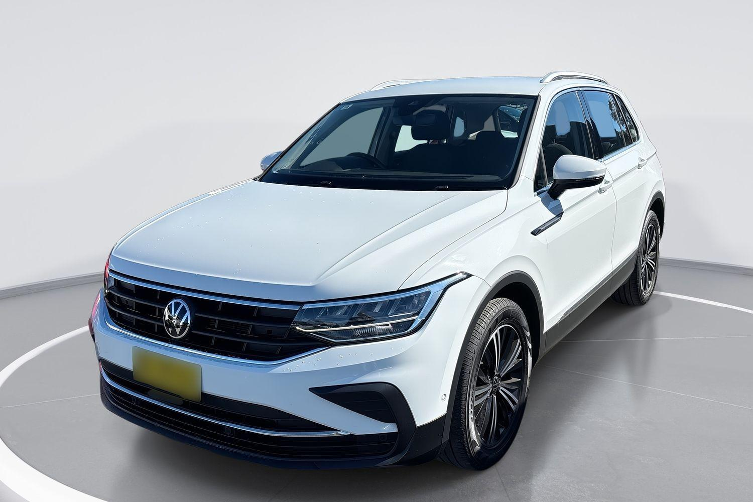 Image of 2023 VOLKSWAGEN TIGUAN 110TSI Life