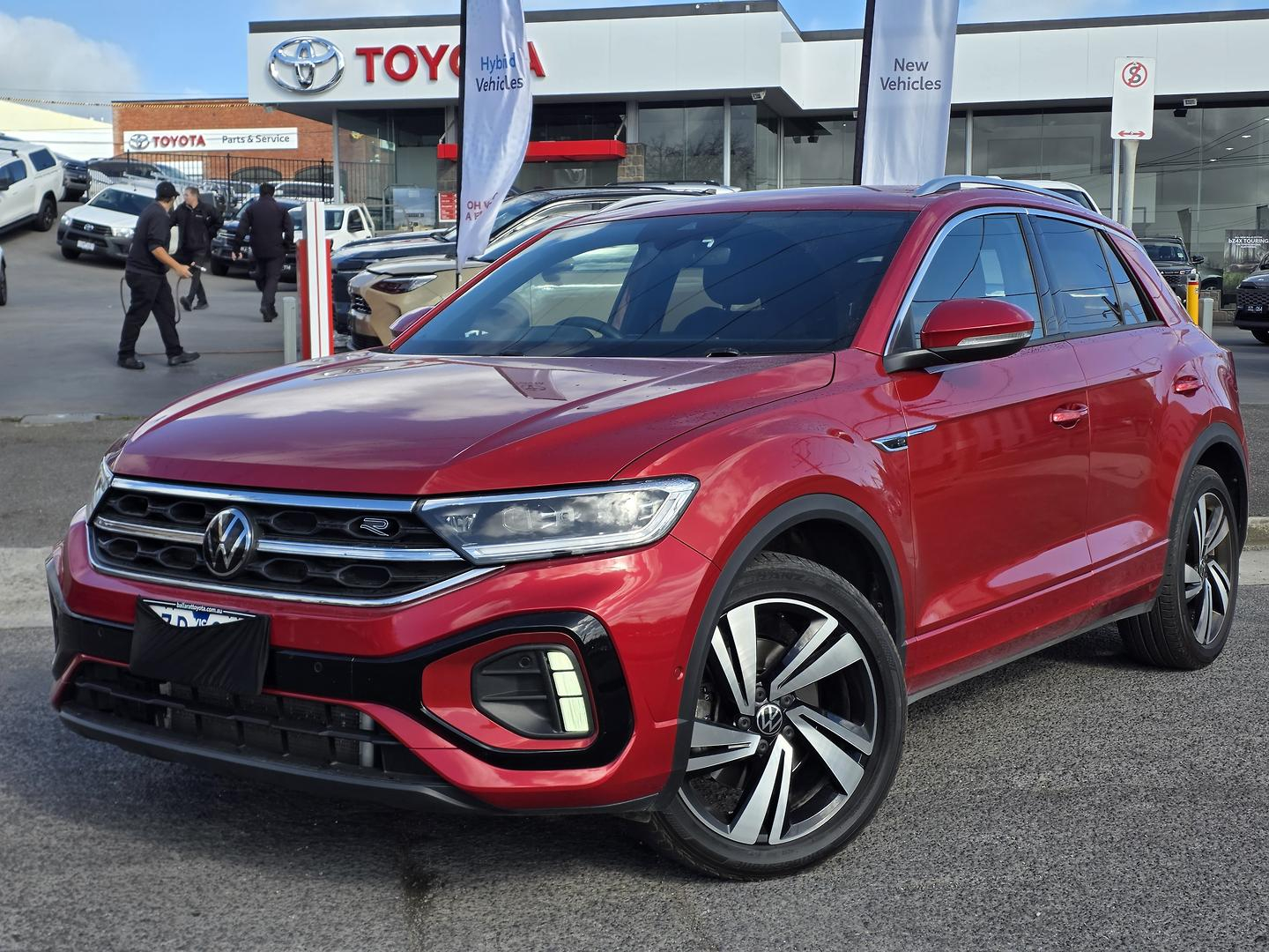 Image of 2023 VOLKSWAGEN T-ROC 140TSI R-Line