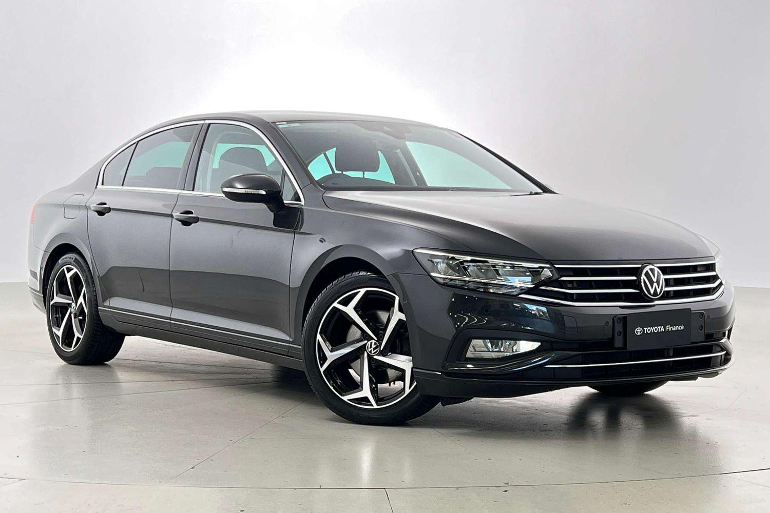 Image of 2022 VOLKSWAGEN PASSAT 140TSI Business