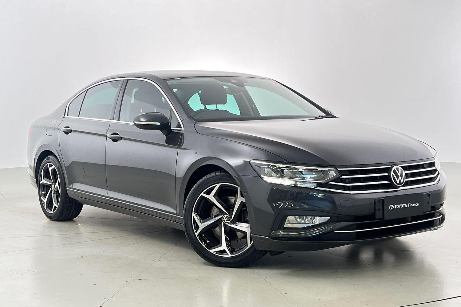 Image of 2022 VOLKSWAGEN PASSAT 140TSI Business