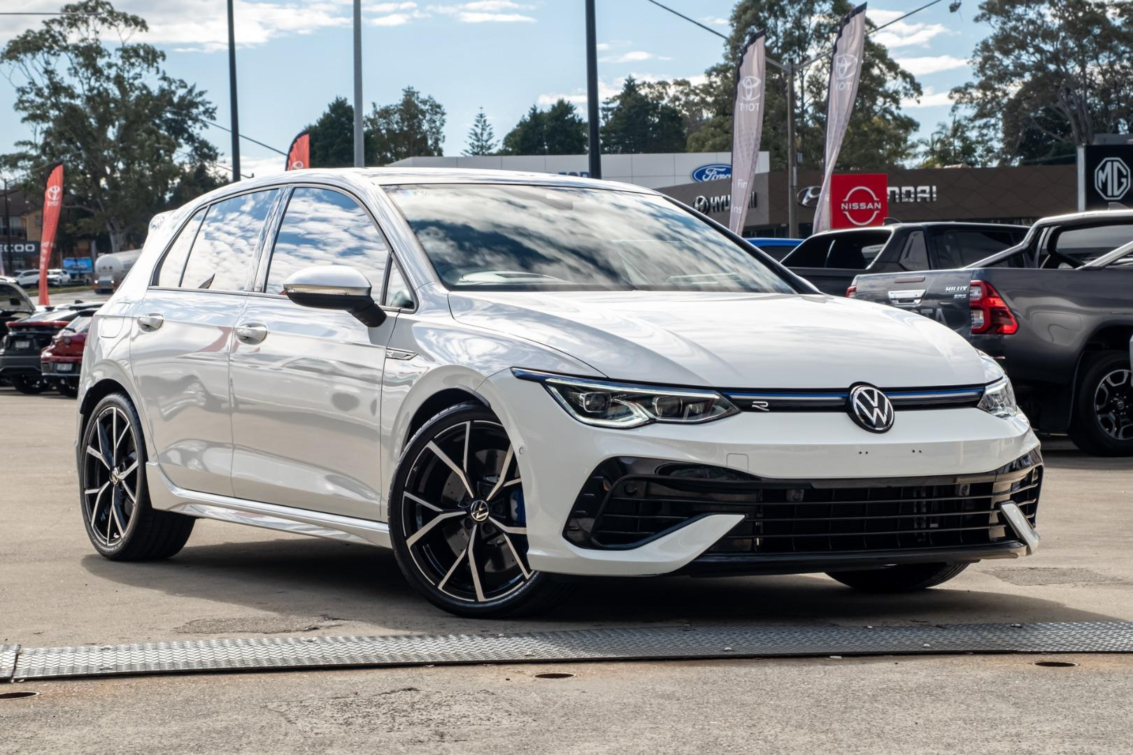 Image of 2023 VOLKSWAGEN GOLF R