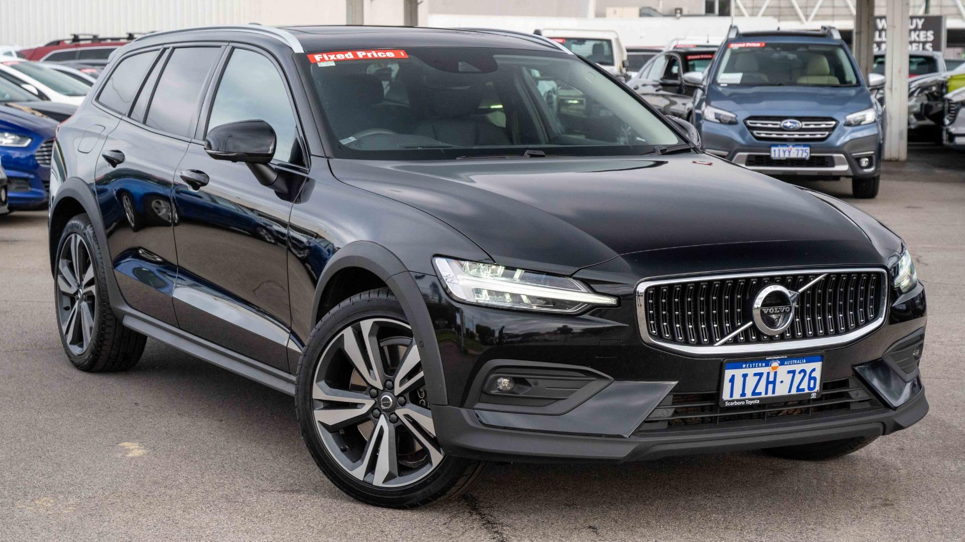 Image of 2021 VOLVO V60 B5