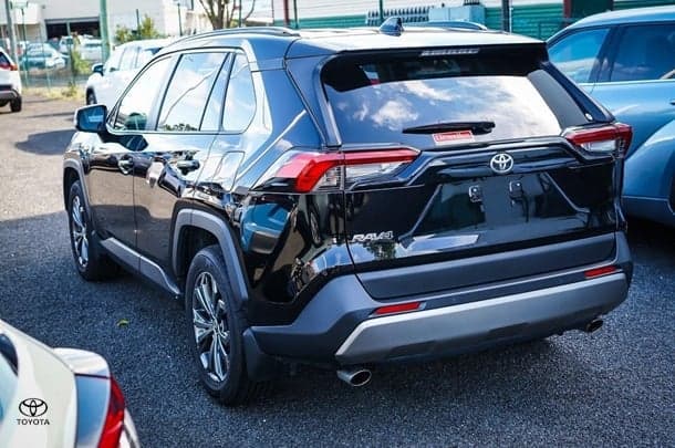 2024 Toyota RAV4 GXL-2WD in Black