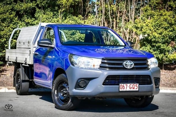 2016 Toyota Hilux Workmate in Blue