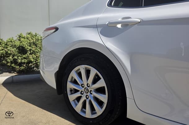 2019 Toyota Camry Ascent in White