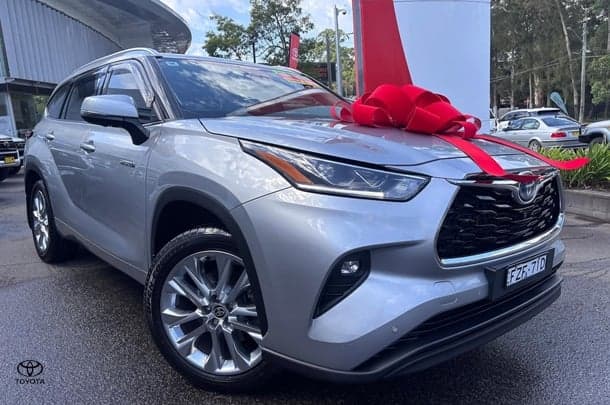 2023 Toyota Kluger AWD GRANDE in Silver