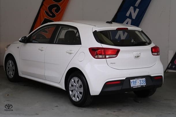 2022 Kia Rio S in White