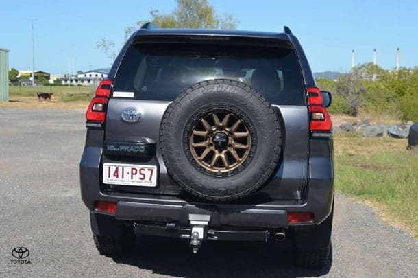 2023 Toyota Landcruiser Prado VX in Silver